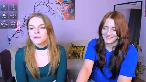 Snapshot of veronica_bubble chatting on September 9, 7:58 pm Ronni online show from September 9, 7:58 pm