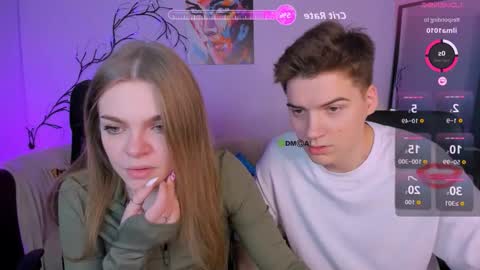 Snapshot of veronica_bubble chatting on September 29, 7:13 pm Ronni online show from September 29, 7:13 pm