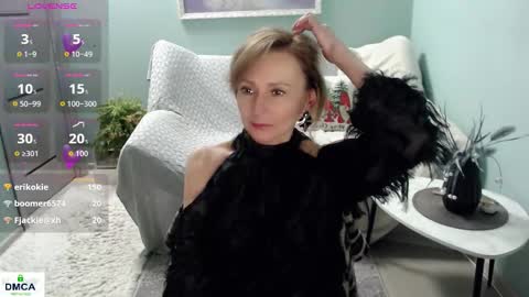 Helen online show from December 5, 11:30 am