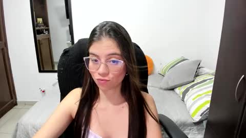 Veronica Miller online show from April 23, 3:03 am