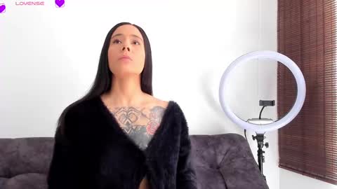 VeronicaTonu online show from September 18, 3:27 pm