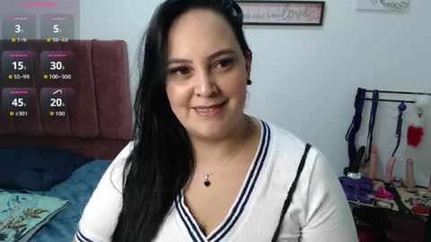veroniicabbw_ online show from April 4, 1:51 pm
