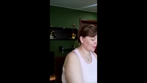 VeronikawGold online show from April 11, 7:45 am