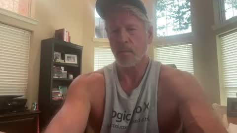 Vervalas online show from August 6, 9:02 pm