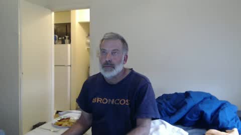 Snapshot of veryveryhairmanindenver chatting on March 11, 11:58 pm hairy man online show from March 11, 11:58 pm