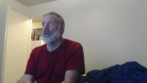 Snapshot of veryveryhairmanindenver chatting on February 7, 12:53 am hairy man online show from February 7, 12:53 am