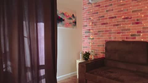 Amelia online show from April 17, 5:10 am