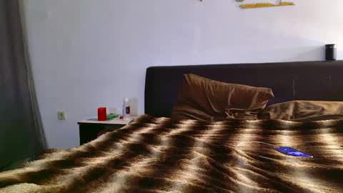 VIARESS online show from April 15, 1:09 am