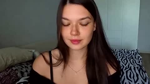 Lina online show from June 23, 5:37 am