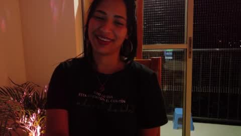 Vicky  online show from May 7, 12:17 am