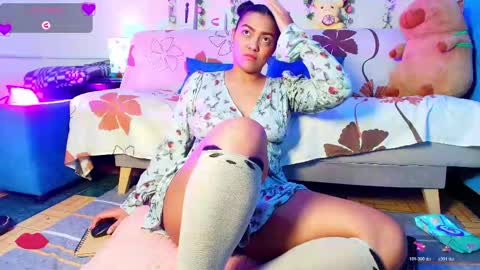 vicky_miller_05 online show from April 14, 7:39 pm