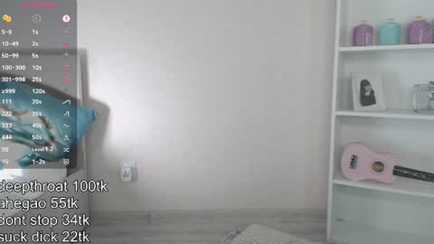 vickyfuckingdoll online show from July 6, 12:29 am