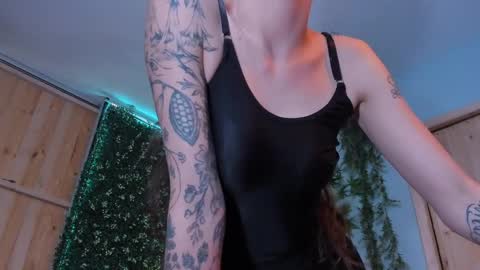 Victoria   online show from March 30, 12:22 am