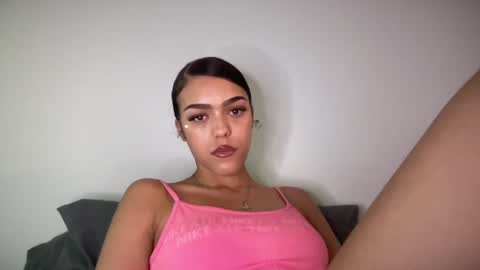 Goddess Victory  online show from January 24, 5:10 am