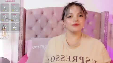 victoria_cherry_ online show from July 28, 6:20 pm