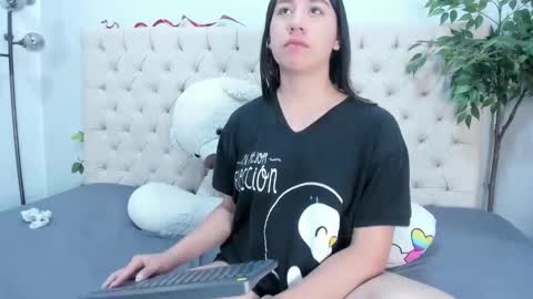 Victoria online show from February 18, 7:35 pm