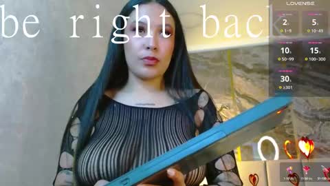 Victoria Collins online show from February 24, 3:09 pm