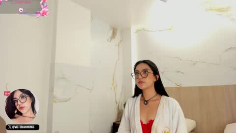  Victoria H  online show from April 16, 12:38 pm