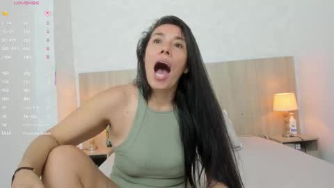 victoria_pachon online show from September 18, 7:51 pm