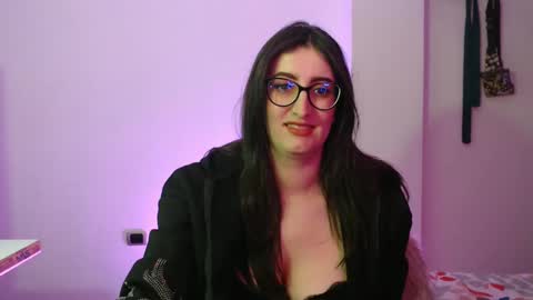 Snapshot of victoria_riider chatting on October 22, 8:32 pm Victoria online show from October 22, 8:32 pm