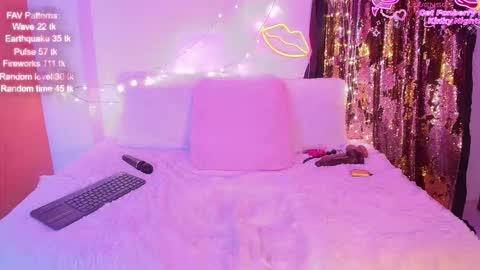 victoria_rossett online show from December 22, 10:27 pm