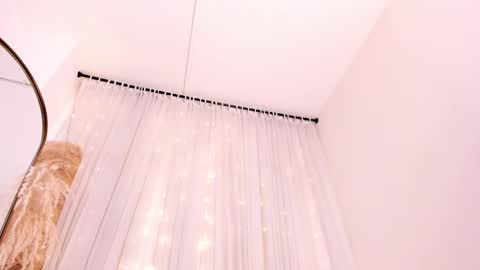 victoria  online show from March 21, 8:19 am