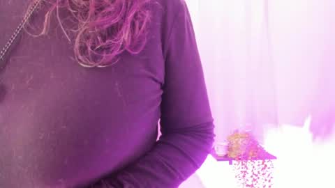 victoriaa_anderson_ online show from April 20, 2:42 pm