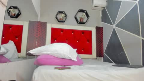 Victoria  online show from January 18, 7:56 pm