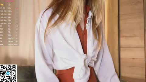 victoriahouston online show from April 6, 6:58 am