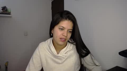 victorialg online show from November 10, 7:38 pm