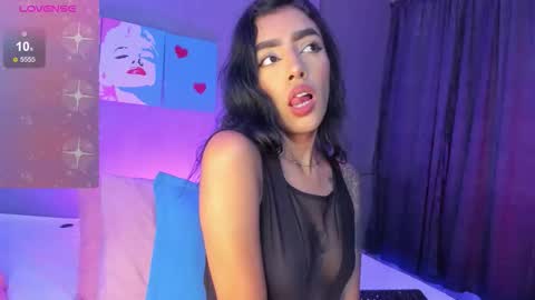 victoriameller online show from March 6, 11:04 pm