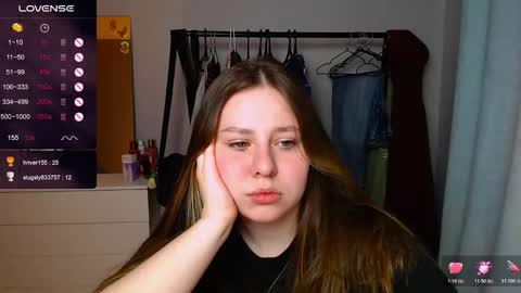 victoriassecrets_ online show from January 31, 7:11 pm