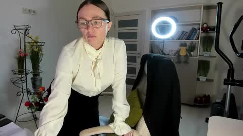 Ukrainian-woman online show from January 19, 2:05 pm