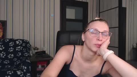 Vika online show from July 28, 11:17 am