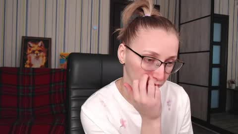 Vika online show from April 14, 8:06 am