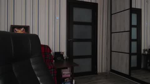 Snapshot of vikaericka chatting on September 29, 6:12 am Vika online show from September 29, 6:12 am