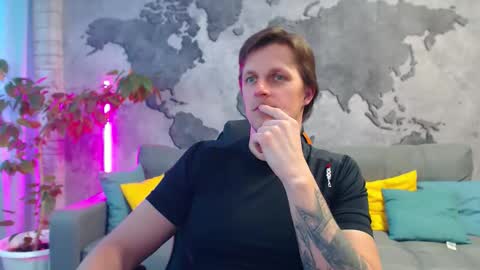 vikingchrisss online show from March 7, 11:32 am