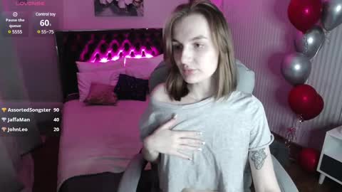 Vikky online show from March 9, 4:16 am