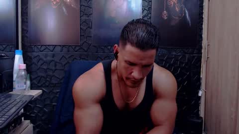 Viktor Herrera online show from March 4, 6:16 pm