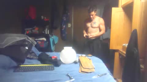 Snapshot of vincent_shaine chatting on October 22, 9:12 am vincent_shaine online show from October 22, 9:12 am