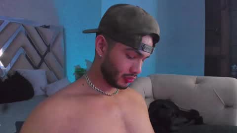 Vincent online show from June 8, 1:28 am