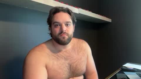 Snapshot of vinfaro27 chatting on October 26, 5:34 pm Vinfaro27 online show from October 26, 5:34 pm