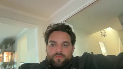 Snapshot of vinfaro27 chatting on September 17, 10:35 pm Vinfaro27 online show from September 17, 10:35 pm