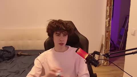 vinnie online show from March 3, 10:17 pm