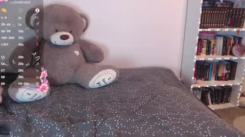 Viola online show from April 22, 6:26 pm