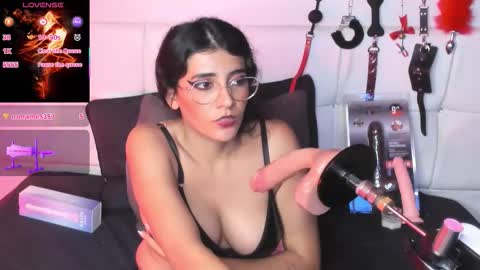 Violet online show from January 9, 6:24 pm