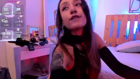 Violet Jones online show from September 9, 3:34 pm