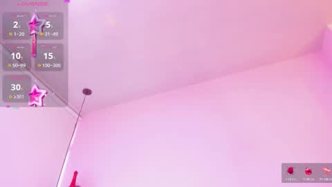 Snapshot of violet_myerrs chatting on October 18, 1:04 pm violet online show from October 18, 1:04 pm