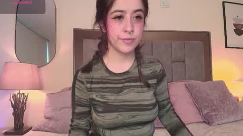 Violet Nova online show from March 4, 11:40 am