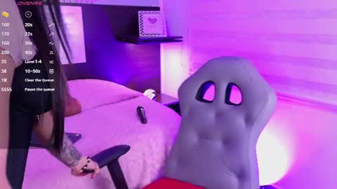 Violeta online show from June 10, 2:00 am